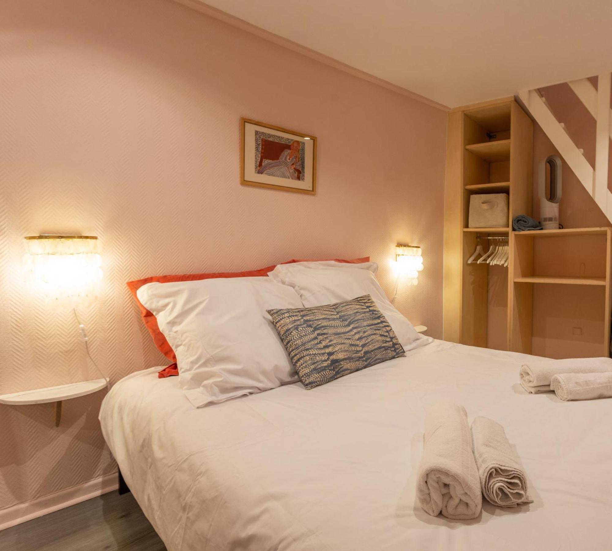 Duplex Historique Coeur Marais Appartement